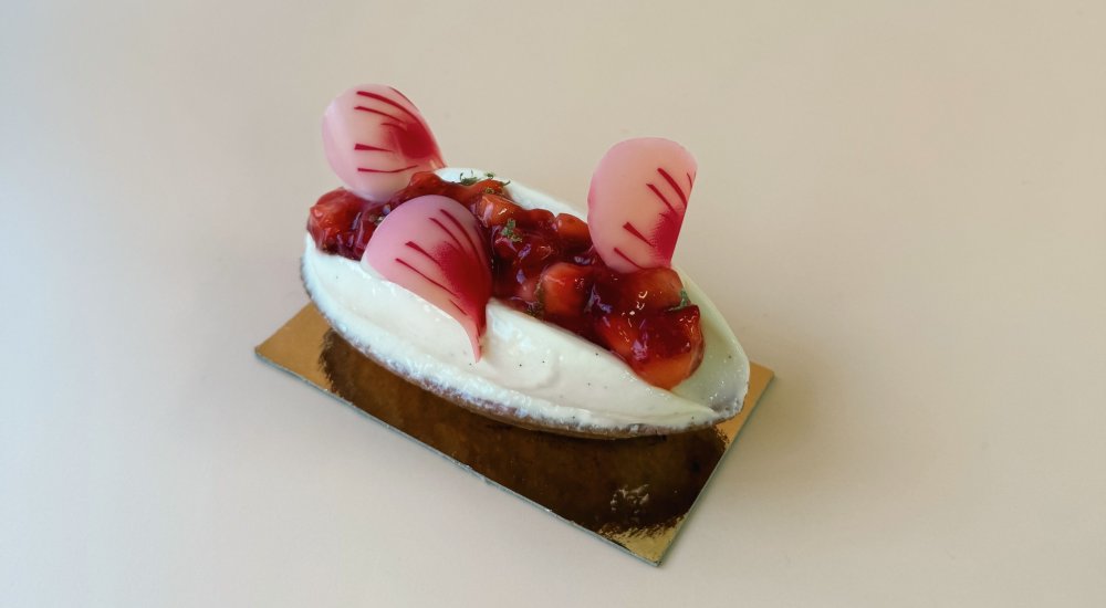 STRAWBERRY BARQUETTE